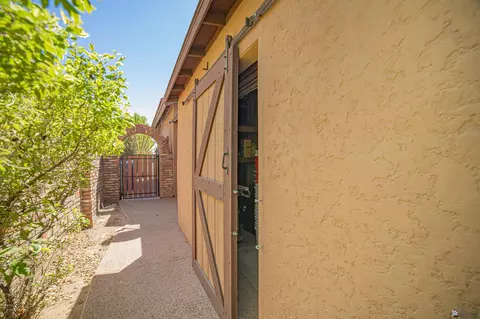 Exterior - 14522 E 48 Dr, Yuma, AZ 85367 photo 3 of 11