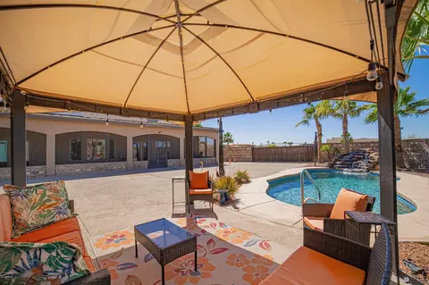 Exterior - 14522 E 48 Dr, Yuma, AZ 85367 photo 7 of 11