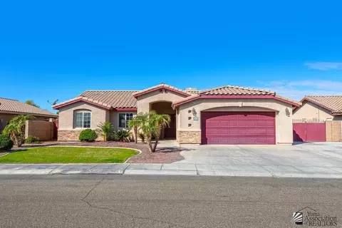 10120 S Galaxy Ave, Yuma, AZ 85367
