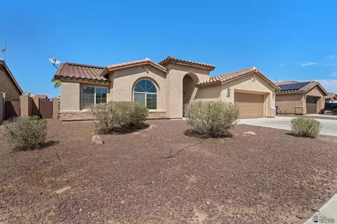 Exterior - 11630 E 36 St, Yuma, AZ 85367 photo 4 of 6