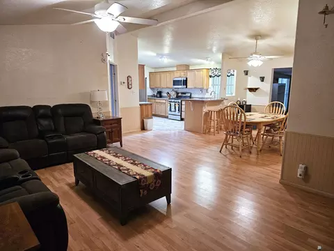 5266 E 34 St, Yuma, AZ 85365 photo 2
