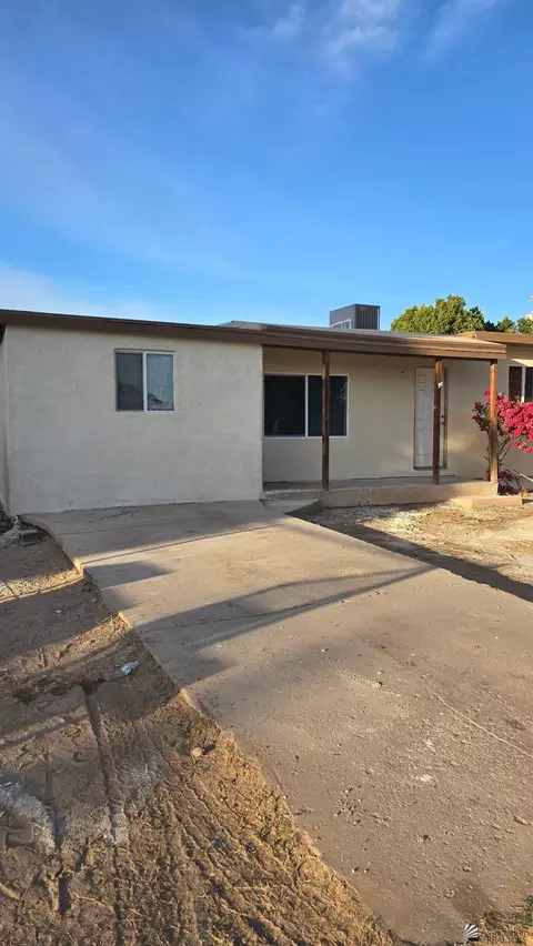 3654 W 3 Pl, Yuma, AZ 85364