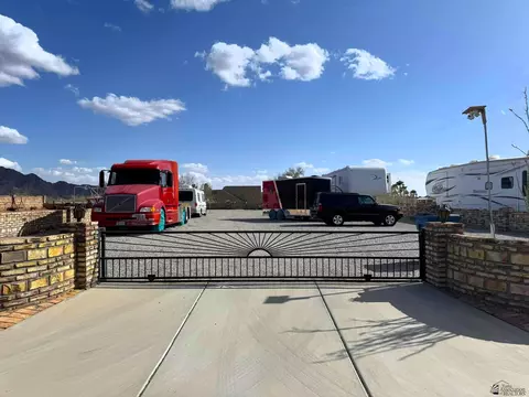 14867 E 50 St, Yuma, AZ 85367