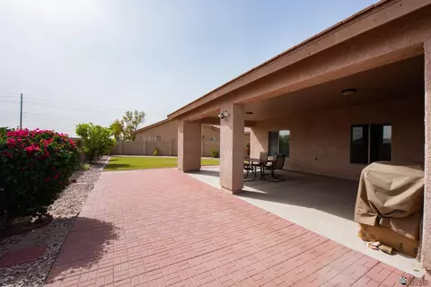 Exterior - 12127 E 35 St, Yuma, AZ 85367 photo 3 of 10