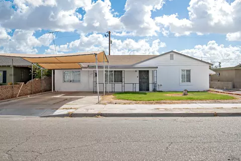 1835 S 10 Ave, Yuma, AZ 85365