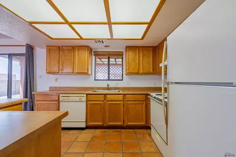 11600 S Mesa Dr, Yuma, AZ 85367 photo 8