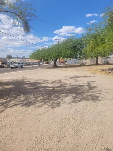 8 Pl, Yuma, AZ