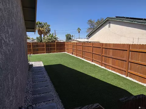 1904 E 26 Pl, Yuma, AZ 85365 photo 18