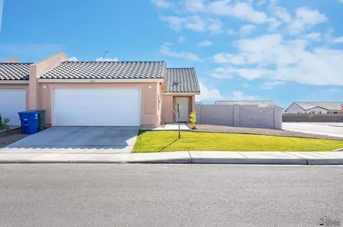 3633 E Desert Sky Dr, Yuma, AZ 85365
