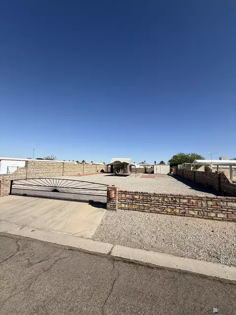 12264 E 38 Pl, Yuma, AZ 85367