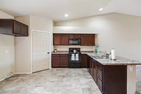 7394 E 39 Pl, Yuma, AZ 85365 photo 12