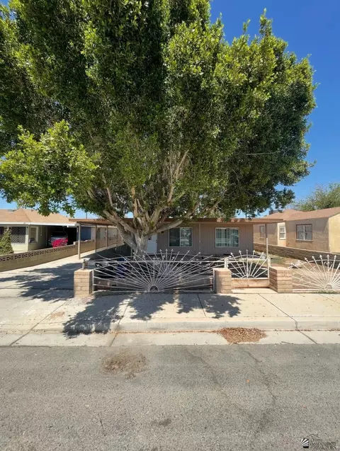 406 W Jacobs St, Somerton, AZ 85350