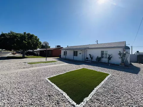 2134 S 6 Ave, Yuma, AZ 85364