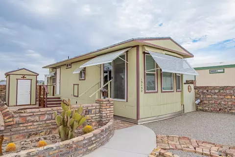 13430 E 53 Dr, Yuma, AZ 85367 photo 2