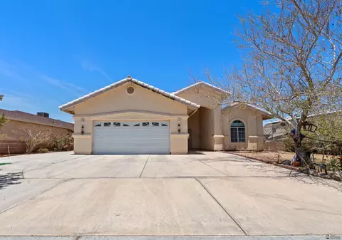 10186 S Tornado Ave, Yuma, AZ 85367
