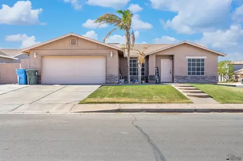 845 W 12 Pl, Somerton, AZ 85350