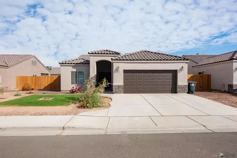 4818 E Monreal Ln, San Luis, AZ 85349