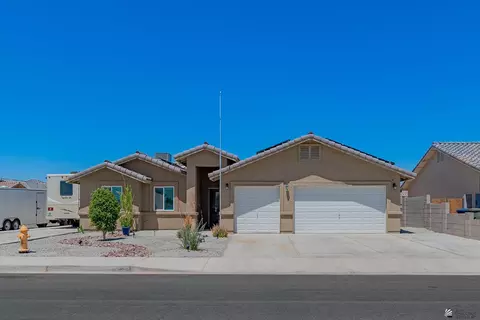 7558 E 42 Pl, Yuma, AZ 85365