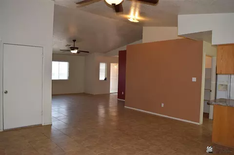 Living - 8862 E 24 Ln, Yuma, AZ 85365 photo 3 of 3