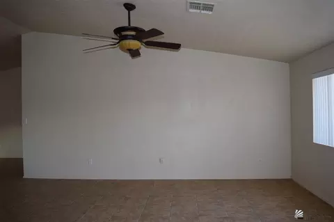 Living - 8862 E 24 Ln, Yuma, AZ 85365 photo 1 of 3