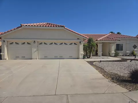 8356 E Topeka Pl, Yuma, AZ 85365 photo 3