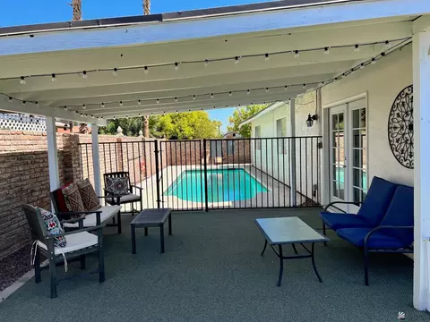 Exterior - 1408 E Sunset Ct, Yuma, AZ 85365 photo 2 of 5
