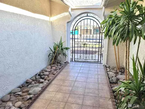 Exterior - 1408 E Sunset Ct, Yuma, AZ 85365 photo 4 of 5