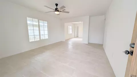 Living - 275 E 26 St, Yuma, AZ 85364 photo 2 of 5