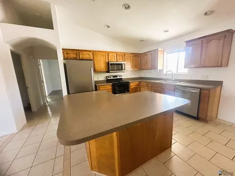 9682 E 38 Pl, Yuma, AZ 85365 photo 8