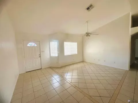 9682 E 38 Pl, Yuma, AZ 85365 photo 3