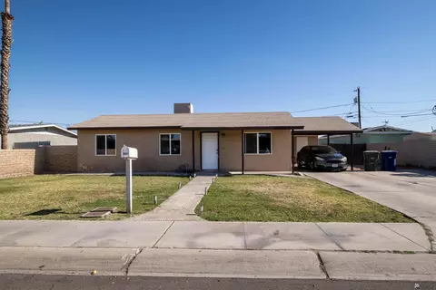 715 E 25 St, Yuma, AZ 85365