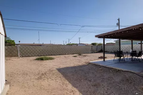 Exterior - 715 E 25 St, Yuma, AZ 85365 photo 3 of 9