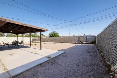 Exterior - 715 E 25 St, Yuma, AZ 85365 photo 6 of 9