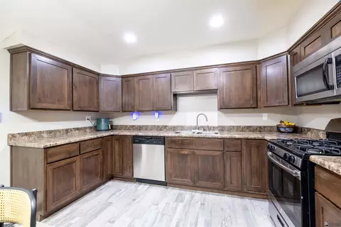 Kitchen - 715 E 25 St, Yuma, AZ 85365 photo 2 of 2