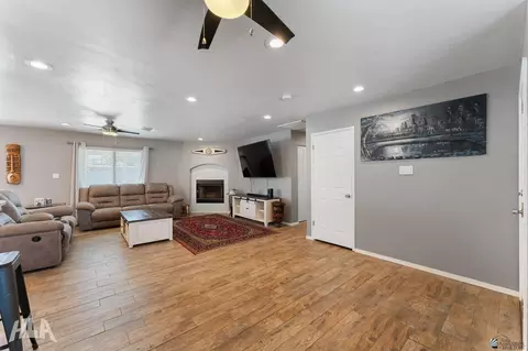 1493 E 27 St, Yuma, AZ 85365 photo 9