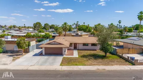 1493 E 27 St, Yuma, AZ 85365 photo 2