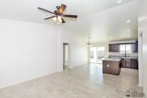 12634 E 51 Pl, Yuma, AZ 85367 photo 9
