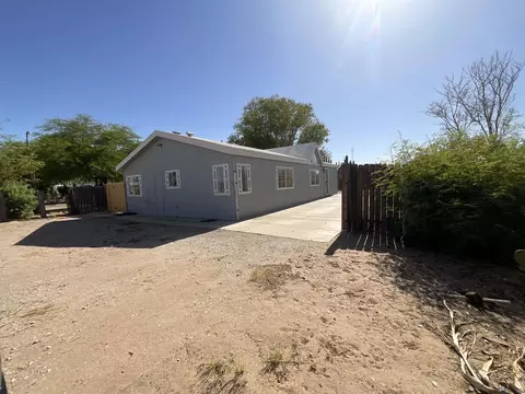 8858 S Sommer Ave, Wellton, AZ 85356