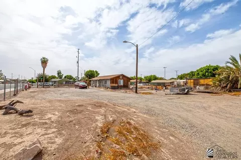 3320 W 8 St, Yuma, AZ 85364
