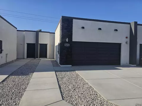 3760 E Santa Palmira St, San Luis, AZ 85336