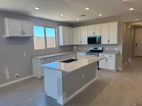7728 E 35 Pl, Yuma, AZ 85365 photo 4