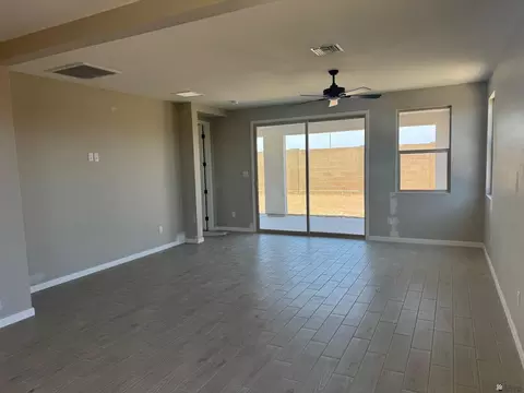 7728 E 35 Pl, Yuma, AZ 85365 photo 2