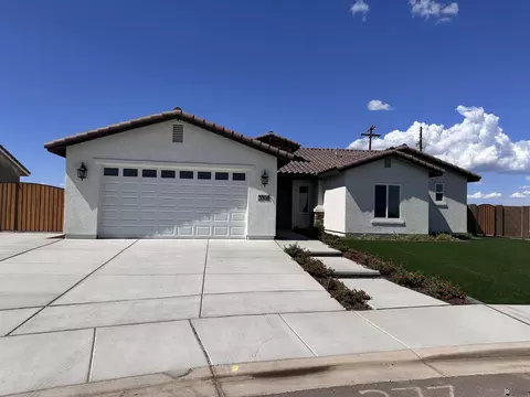 3708 S 34 Dr, Yuma, AZ 85365
