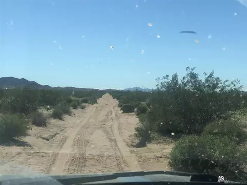 0000 Naco Crt, Roll, AZ 85347