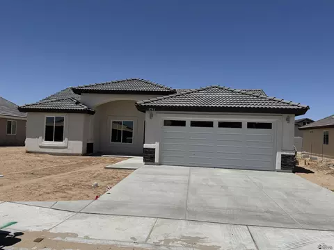3818 E Santa Sophia St, San Luis, AZ 85349