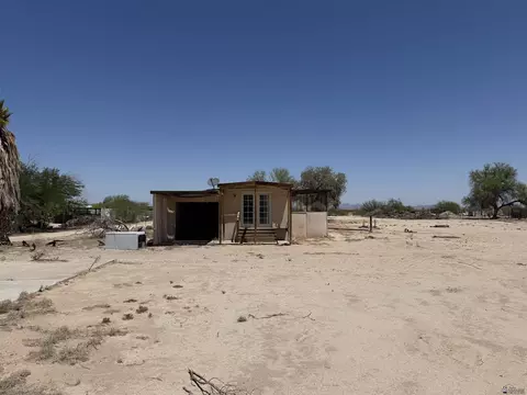 31424 E County 12 St, Wellton, AZ 85356