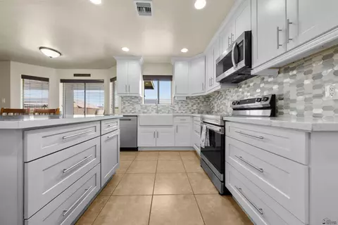 6326 E 47 St, Yuma, AZ 85365 photo 8