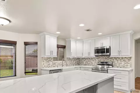 6326 E 47 St, Yuma, AZ 85365 photo 9