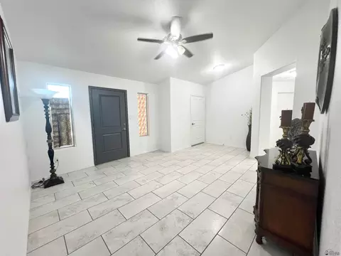 8756 E 41 St, Yuma, AZ 85365 photo 9