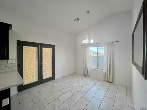 8756 E 41 St, Yuma, AZ 85365 photo 12